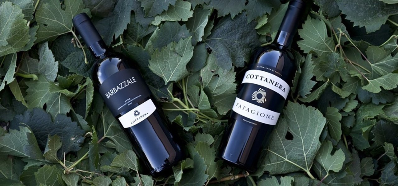 Wine bottle cottanera