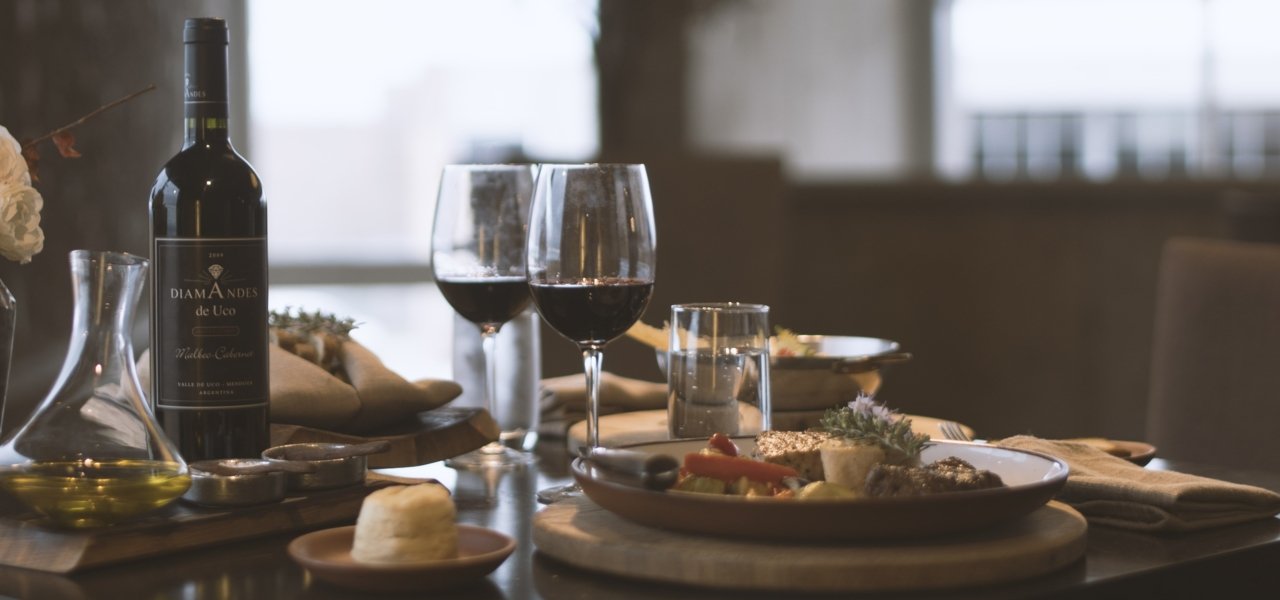 Food and wine pairing at Diamandes