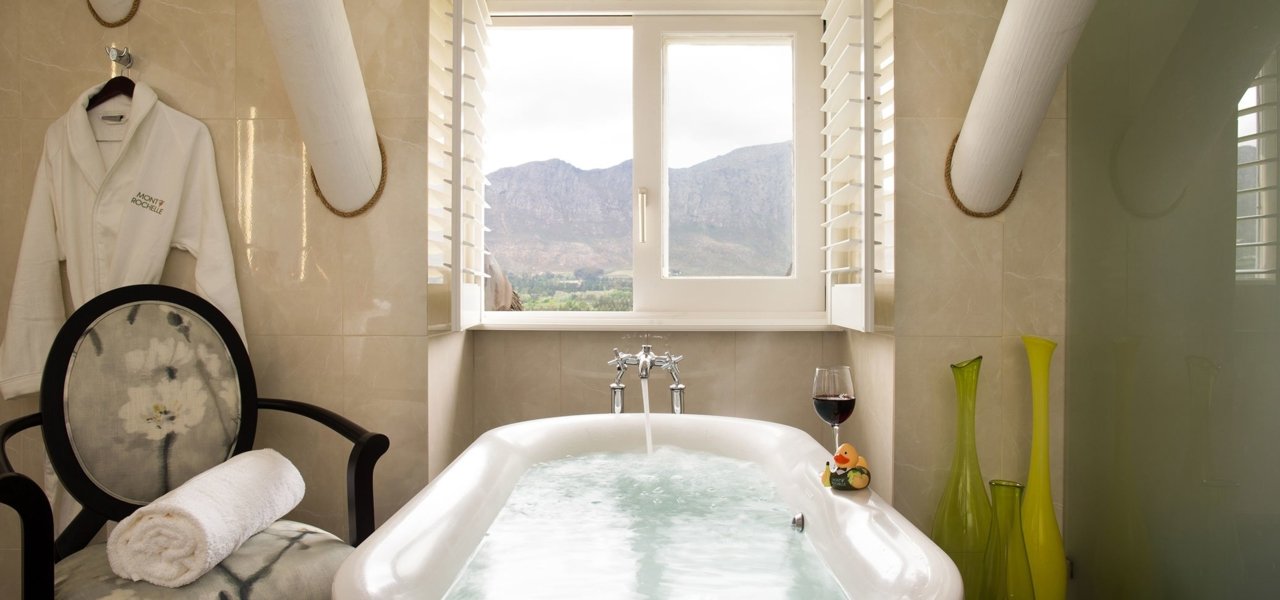 Pinotage Suite Bathroom