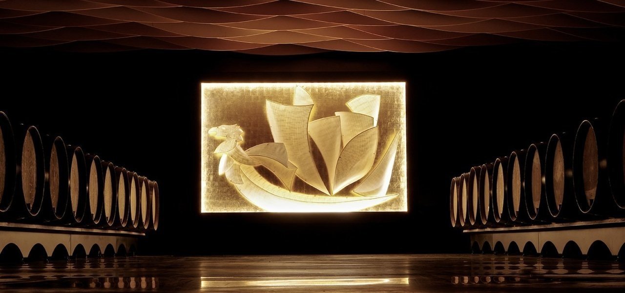 Amiral boat Chateau Beychevelle