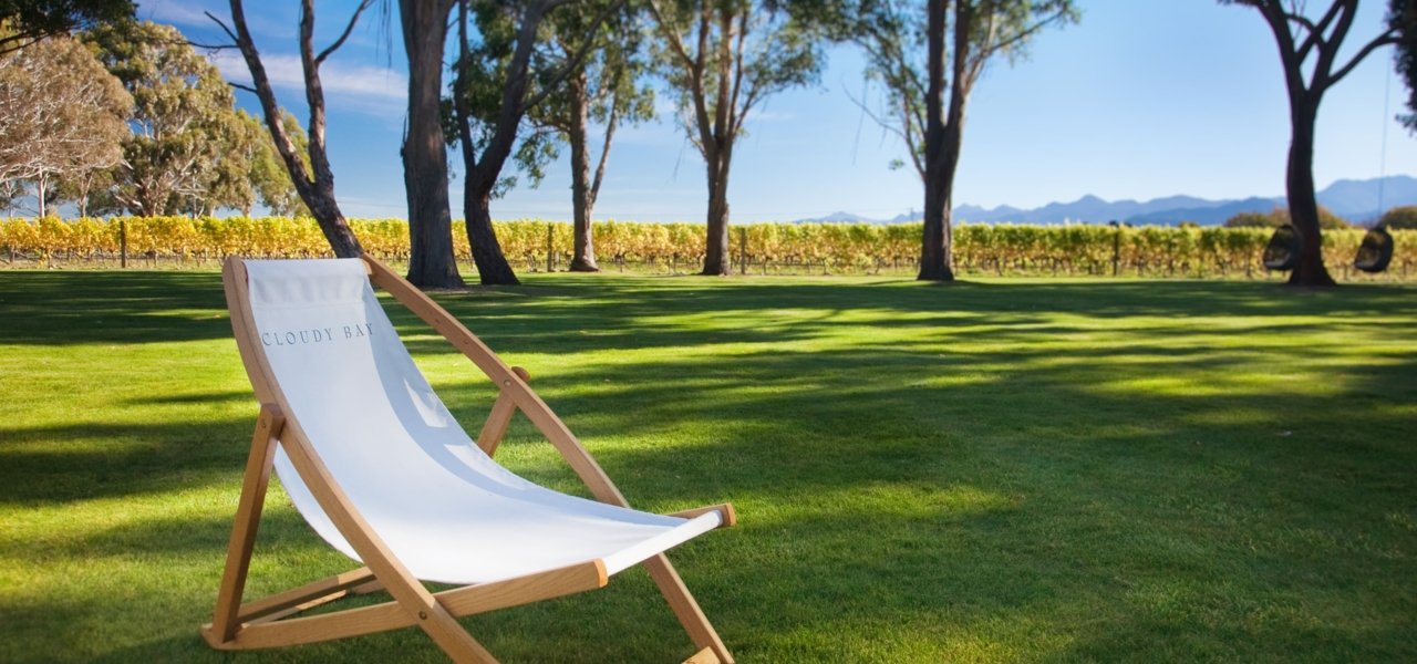 outside activity cloudy bay