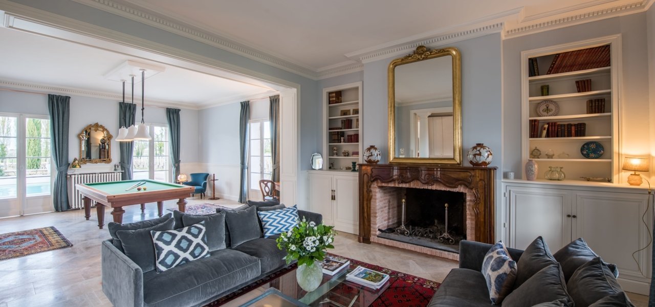 Château l'Etampe interior - Wine Paths