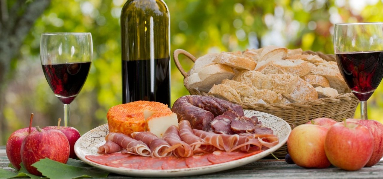 Private Petiscos tour in the Heart of Lisbon