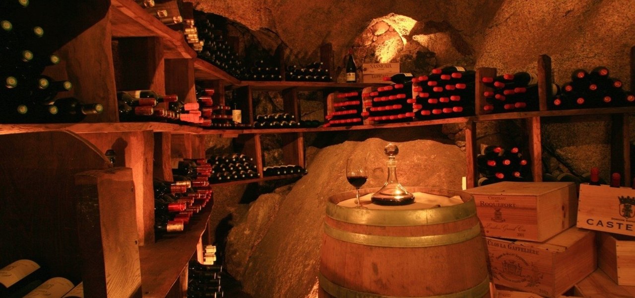 Wine tasting at Domaine de Murtoli