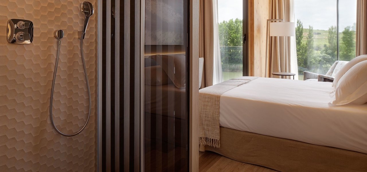 Double room river views