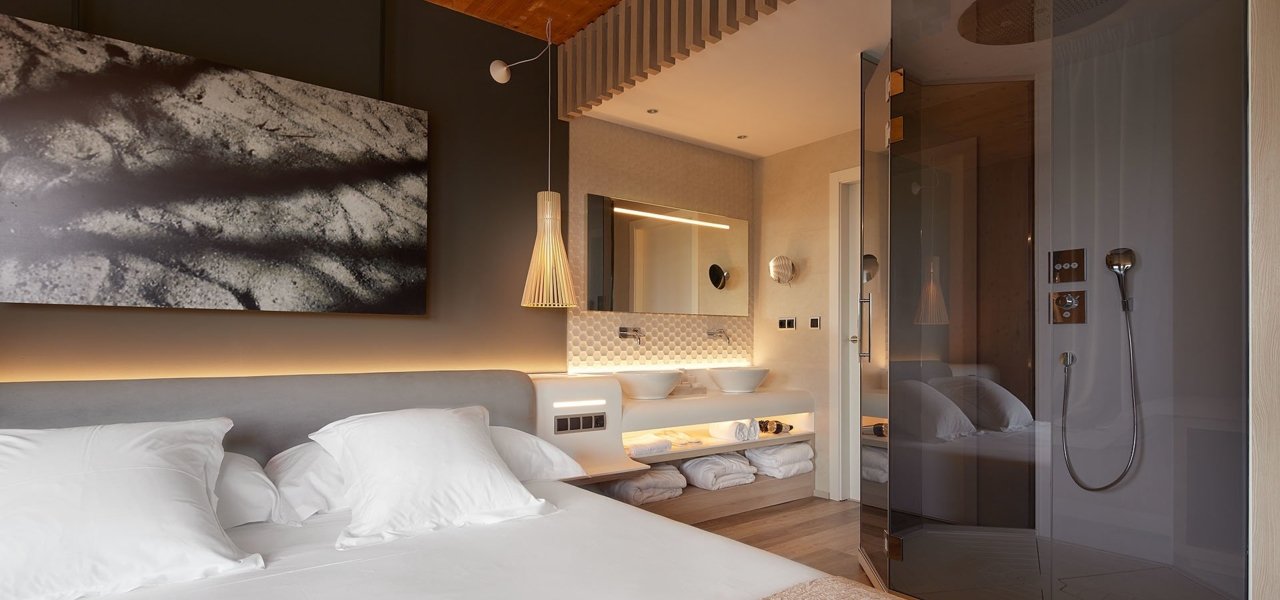 Deluxe room river views