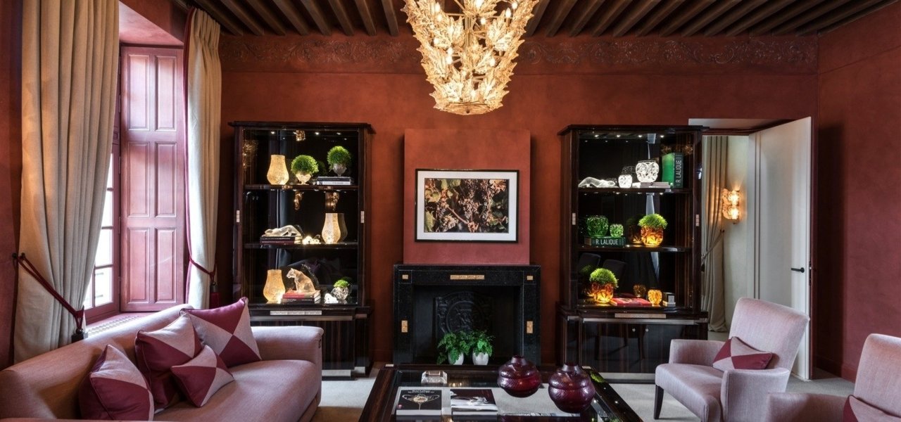 Sitting room & Library